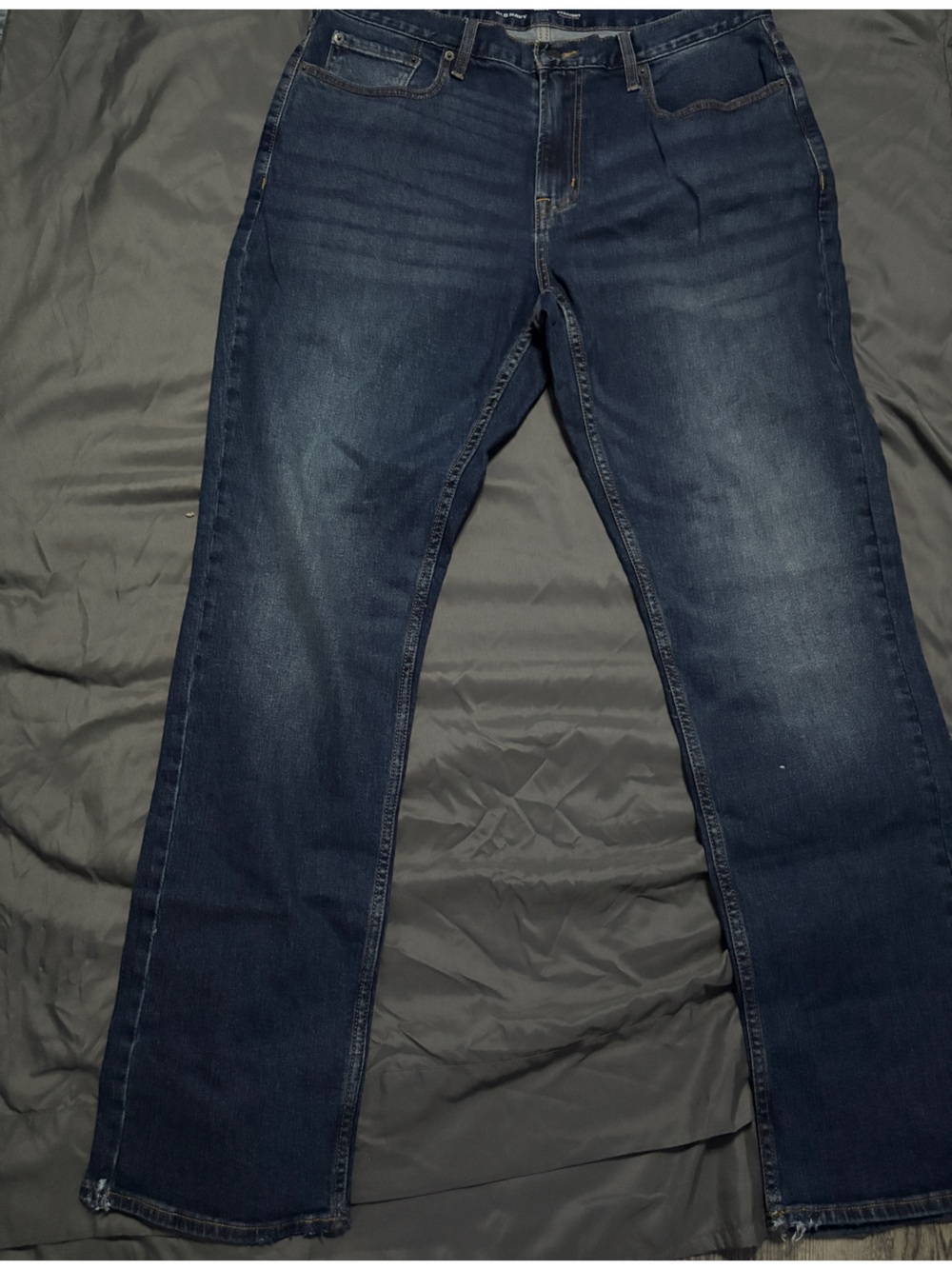 Old Navy Men’s Straight Jeans in Dark Blue